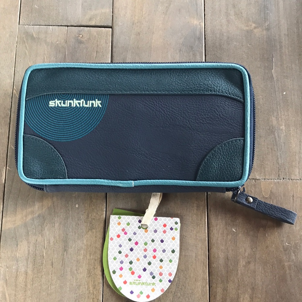 Skunkfunk vegan leather wallet, coin pouch, designed in Basque Country